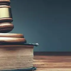 Opłata eksploatacyjna w spółdzielni: co to jest i jak ją rozliczyć?