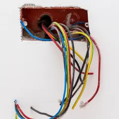 Jaki kabel do budynku gospodarczego? Wybierz najlepszy na 26 kW
