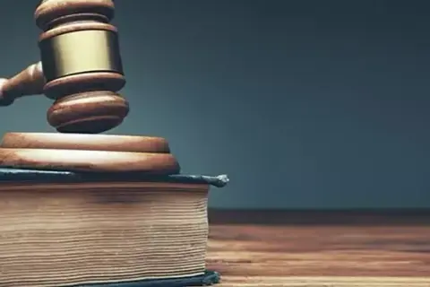 Opłata eksploatacyjna w spółdzielni: co to jest i jak ją rozliczyć?