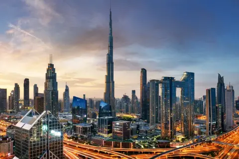 Ile ma najwyższy budynek świata? Zaskakujące fakty o Burj Khalifa
