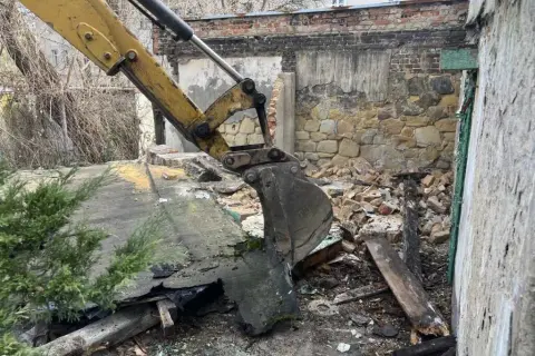 Ile kosztuje rozbiórka budynku? Poznaj ukryte koszty i czynniki