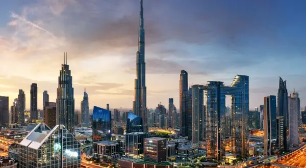Ile ma najwyższy budynek świata? Zaskakujące fakty o Burj Khalifa