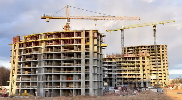 Ile zarabia deweloper na bloku? Odkryj zyski i koszty inwestycji