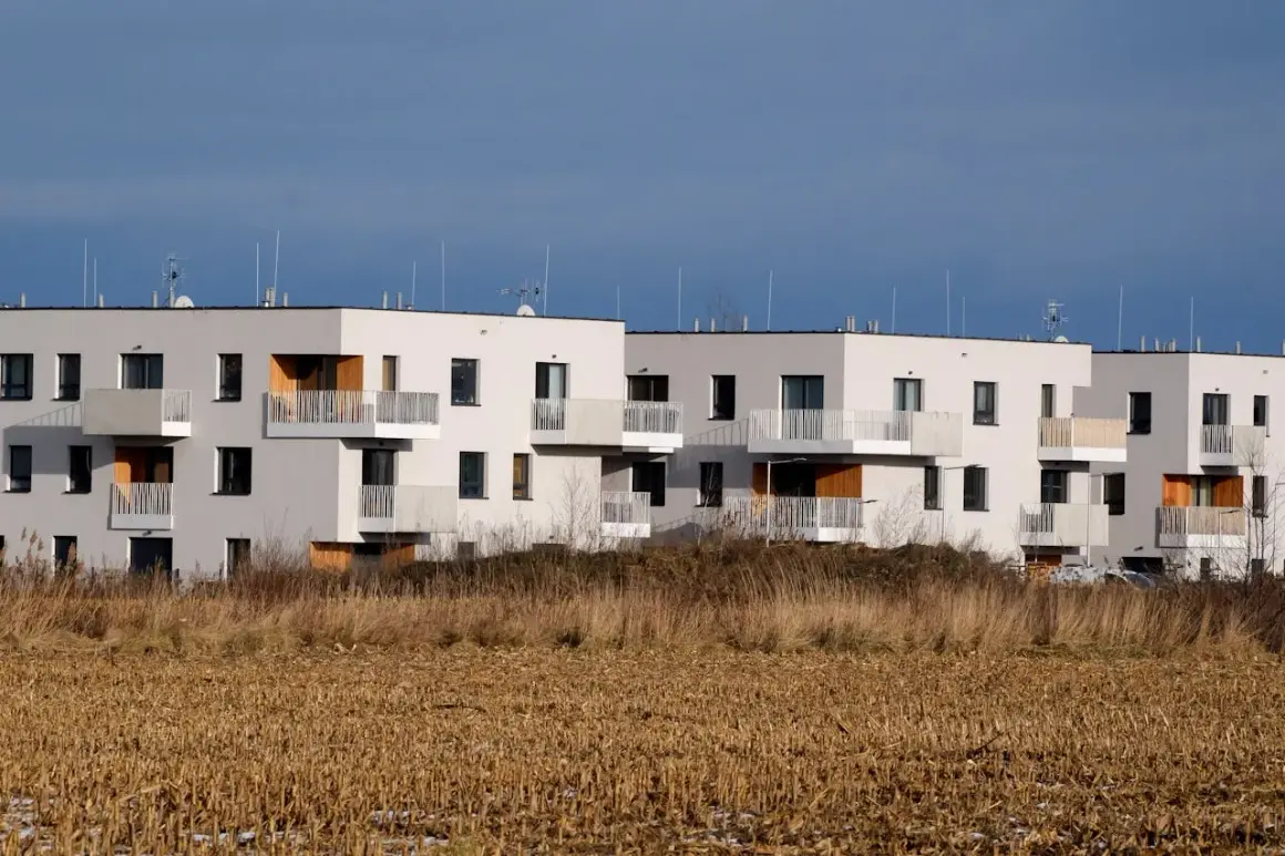 Nowoczesne bloki mieszkalne czekają na kupców. Jak sprzedać nieruchomość szybko i z zyskiem?