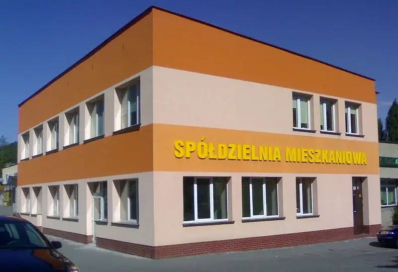 spółdzielnia mieszkaniowa budynek