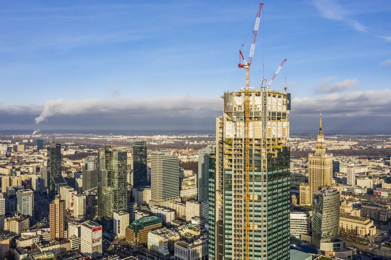 Zdjęcie Najwyższy budynek w Warszawie – Varso Tower i jego imponujące cechy