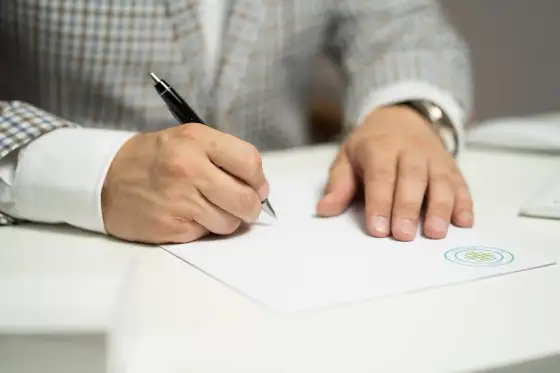 Wykreślenie hipoteki: Jak uzyskać list mazalny i co dalej?